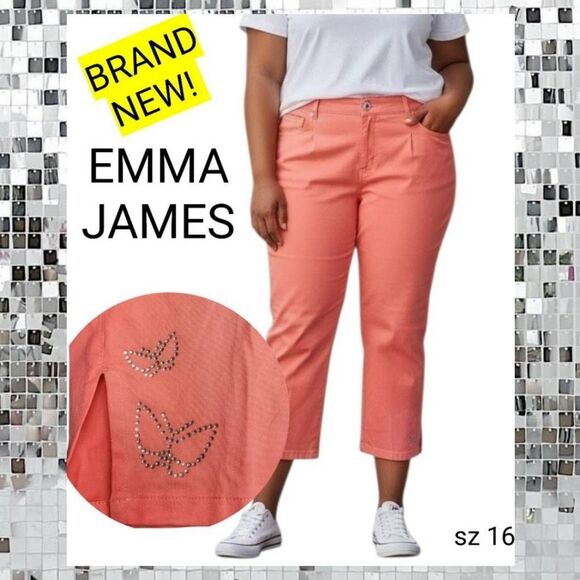Emma James Denim - Pink Rhinestone Butterfly Ankle Whimsical Stretch Comfort Crop Capri Pants NEW!